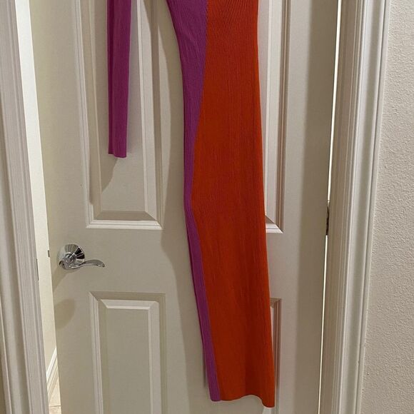 Colorblock Long Sleeve Dress in Pink and Orange - Picture 2 of 8
